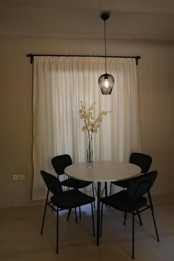E.K. House Apartment Ханя Екстериор снимка