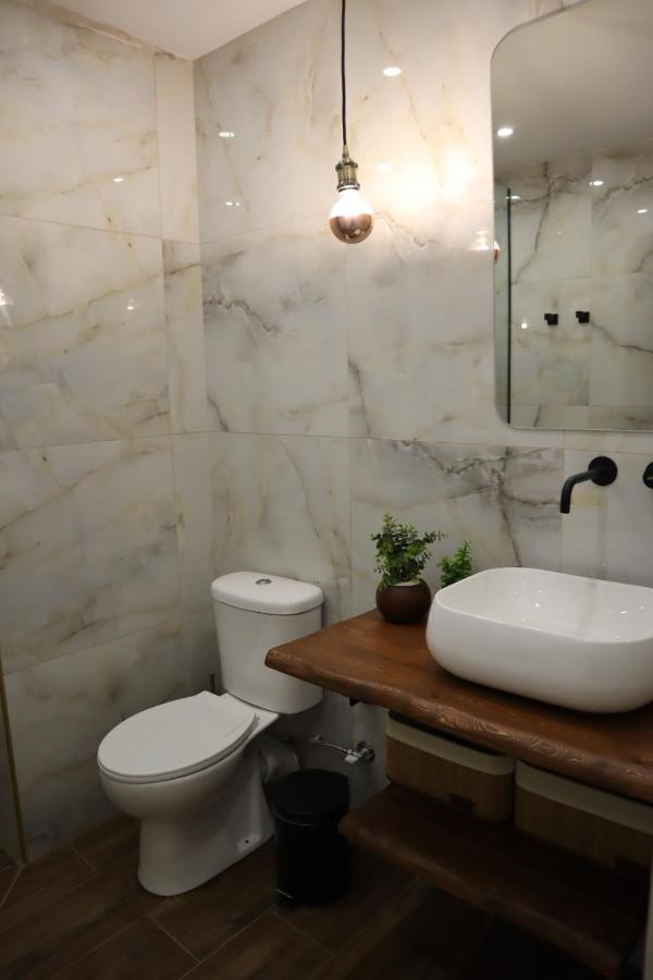 E.K. House Apartment Ханя Екстериор снимка